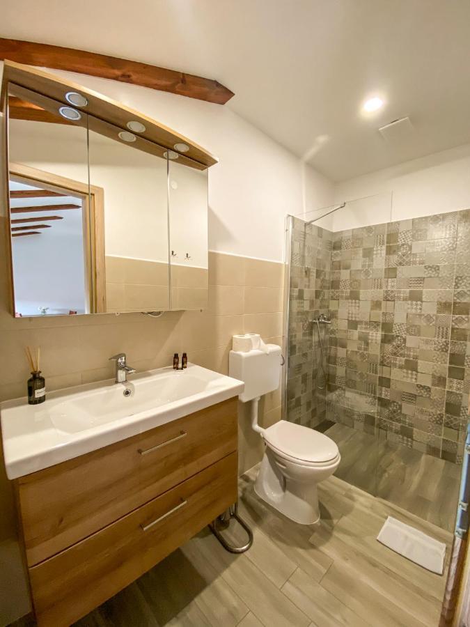 Boutique Rooms & Winery Zorz วิพาวา ภายนอก รูปภาพ