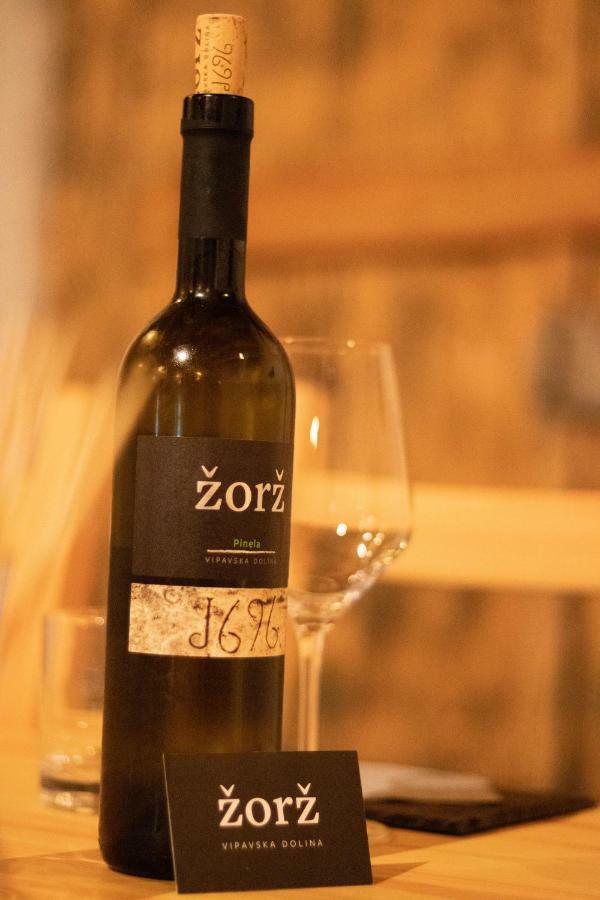 Boutique Rooms & Winery Zorz วิพาวา ภายนอก รูปภาพ